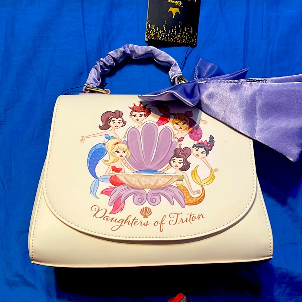 Tritons Daughters Crossbody